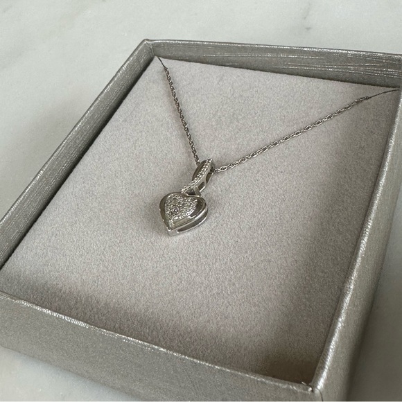 ZALES DIAMOND NECKLACE - Picture 3 of 4